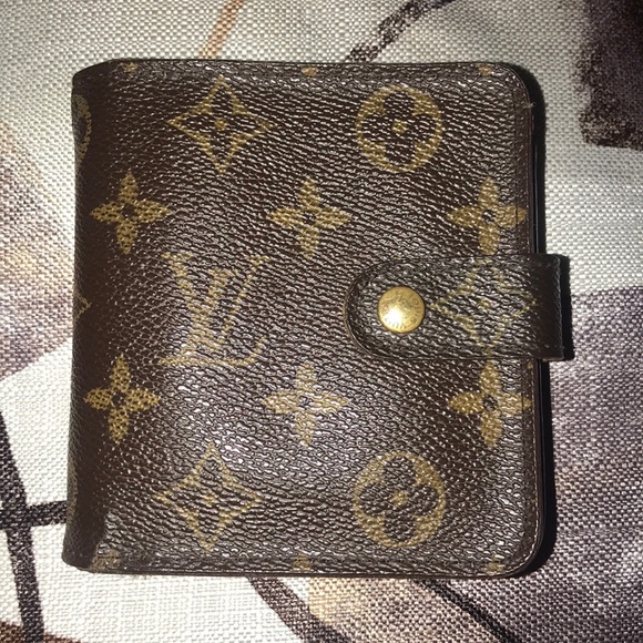 Louis Vuitton Handbags - FINAL SALE 💯 Authentic Louis Vuitton Wallet
